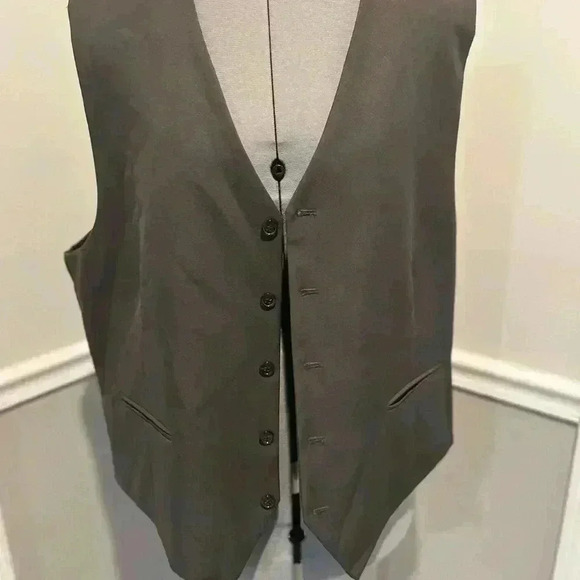 Cooper & Nelson Men's 2 Piece blazer and vest gray , size 44s‎ two button blazer - Picture 2 of 16
